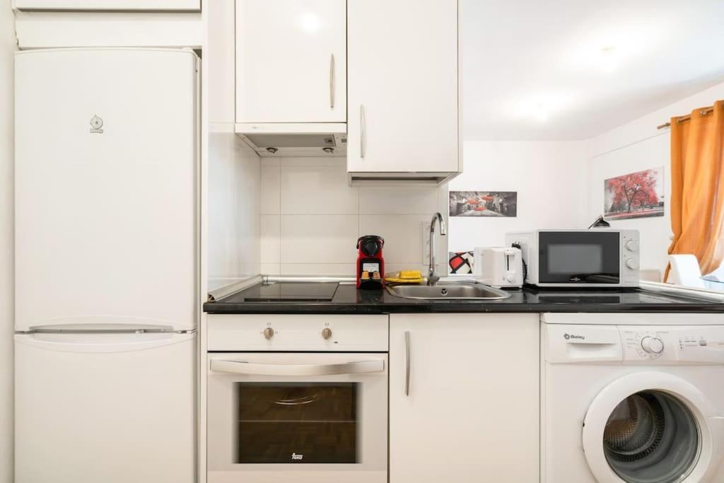 Studio Located In Puerta De Alcala - 2 马德里 外观 照片